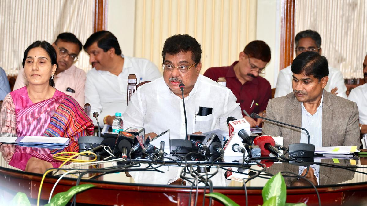 Karnataka bags investment commitment for ₹6,450 crore from Japanese, South Korean firms: M.B. Patil